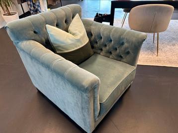 Twee watergroen velour fauteuils️ beschikbaar voor biedingen