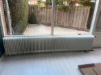 Verwarming te koop met pootjes, Doe-het-zelf en Verbouw, Verwarming en Radiatoren, Ophalen, Radiator, 30 tot 80 cm