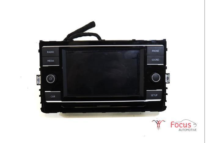 Display Multi Media regelunit van een Volkswagen Polo, Auto-onderdelen, Elektronica en Kabels, Volkswagen, Gebruikt, 3 maanden garantie