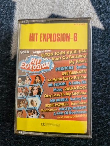 Cassettebandje Hit Explosion -6 beschikbaar voor biedingen