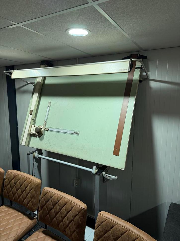 Vintage Tekentafel, Vidilux Lamp, Doe-het-zelf en Verbouw, Tekentafels, Gebruikt, Verlichting, Ophalen