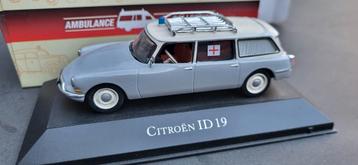 Citroën ID 19 ambulance  beschikbaar voor biedingen
