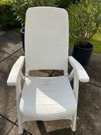 Twee witte tuinstoelen (Flair) met blauw kussen, Tuin en Terras, Ophalen of Verzenden, Gebruikt, Kunststof
