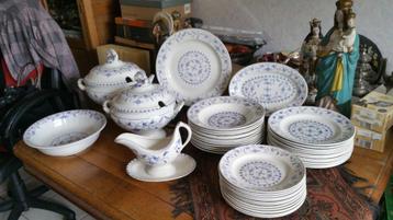 set prachtig 12eetservies Boch la Louviere MEISSEN beschikbaar voor biedingen