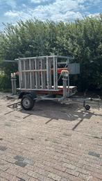 Altrex 5200 rolsteiger op aanhanger werkhoogte 8.2 meter, Doe-het-zelf en Verbouw, Steigers, Ophalen, Zo goed als nieuw, Rolsteiger of Kamersteiger