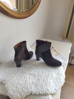 leren laarsjes maat 40, bordeaux kleur, hak 4 cm.1x gedragen, Kleding | Dames, Schoenen, Ophalen of Verzenden, Zo goed als nieuw