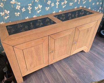 Eiken dressoir met natuursteen blad  beschikbaar voor biedingen