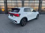 Volkswagen T-Cross 1.0 TSI R-Line IQ-Light (bj 2024), Auto's, Automaat, T-Cross, Gebruikt, Wit
