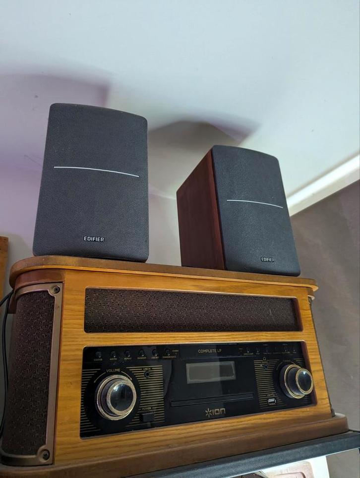 Krachtige Edifier Speakers met Afstandsbediening + ION Plate, Audio, Tv en Foto, Stereo-sets, Zo goed als nieuw, Speakers, Overige merken