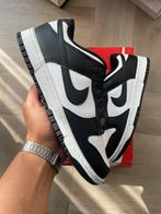 Nikes Dunk Low Panda Maat 43 Nieuw in doos, Zwart, Nike, Ophalen of Verzenden, A