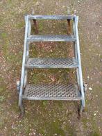 melkstal trap., Ophalen, Gebruikt, Trap, Minder dan 2 meter