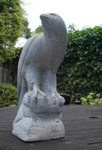 Mooie betonnen roofvogel voor in de tuin, Ophalen of Verzenden, Zo goed als nieuw, Beton, Dierenbeeld