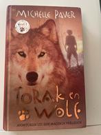Torak en Wolf - Michelle Paver (Deel 1), Boeken, Ophalen of Verzenden, Gelezen
