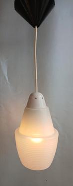Vintage, space age, jaren 50 / 60 hanglampje, kunststof, Huis en Inrichting, Lampen | Hanglampen, Kunststof, Gebruikt, Vintage