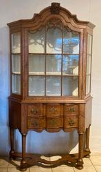 Schitterende klein antieke vitrinekast, 105 cm breed, H180cm