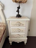 Set van 2 nachtkasten in goede staat uit Perzie, Huis en Inrichting, Kasten | Ladekasten, Ophalen, 50 tot 100 cm, Zo goed als nieuw