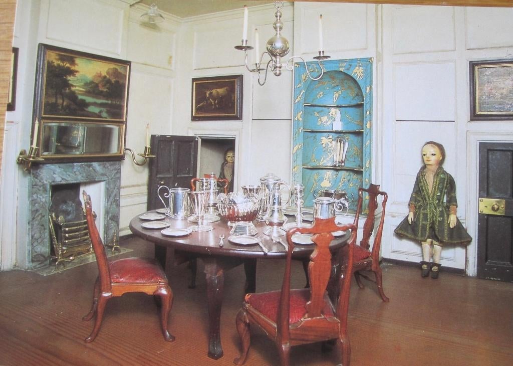 Uppark poppenhuis - eetkamer - 1747 - nieuwe ansichtkaart, Ophalen of Verzenden, 1980 tot heden, Ongelopen, Overige thema's