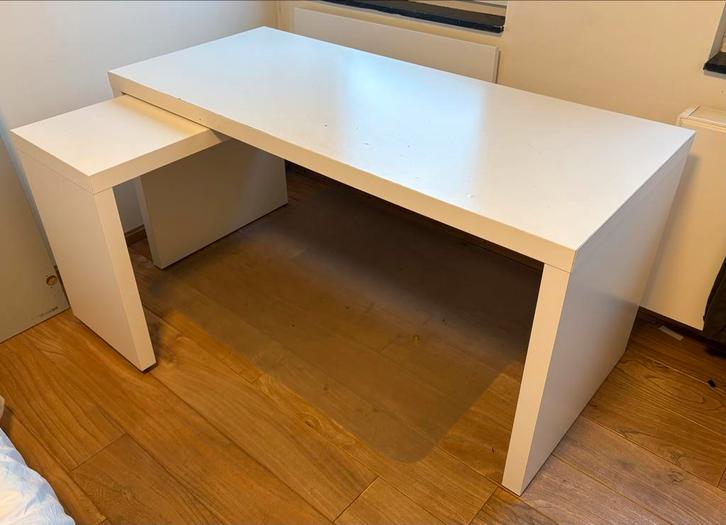 Ikea Malm bureau, Huis en Inrichting, Bureaus, Gebruikt, Bureau, Ophalen