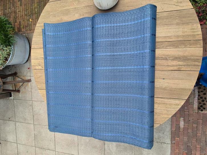 Comfortabel vloerkleed, Caravans en Kamperen, Kampeeraccessoires, Gebruikt, Ophalen