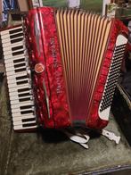 accordeon 120 bas 4 korig+saxofoonkleppen, Toetsaccordeon, Zo goed als nieuw, 120-bas, Met riemen