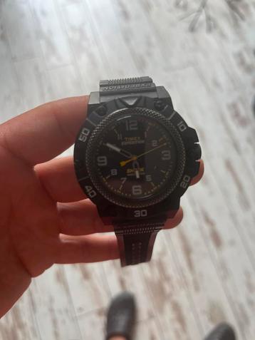 Timex expedition shock beschikbaar voor biedingen
