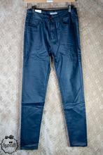 Lederlook tregging Goodies maat 40 nieuw, Blauw, Nieuw, Ophalen of Verzenden, W30 - W32 (confectie 38/40)