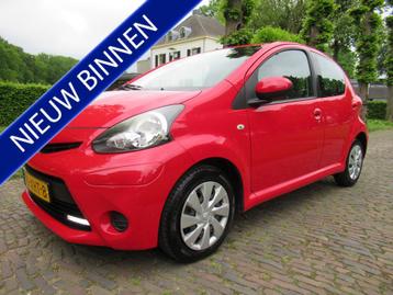 Toyota Aygo 1.0 VVT-i Aspiration Airco 5 Drs Stuurbekrachtig beschikbaar voor biedingen