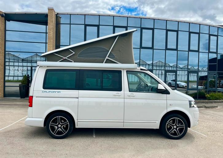 Volkswagen T5 California Comfortline Europe DSG, Caravans en Kamperen, Campers, Particulier, tot en met 4, Buscamper of Camperbus