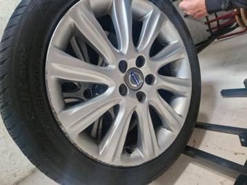 Volvo s60 v70 en meer.. banden met velg winterbanden  beschikbaar voor biedingen