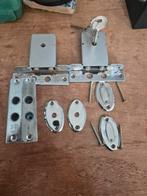 Vintage Deurbeslag Set - Compleet!, Doe-het-zelf en Verbouw, Hang- en Sluitwerk, Ophalen of Verzenden, Gebruikt, Chroom, Slot