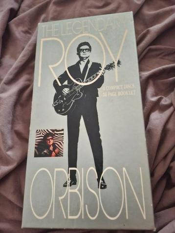 Roy orbinson collector box 4 cd's met 36 pagina boek beschikbaar voor biedingen