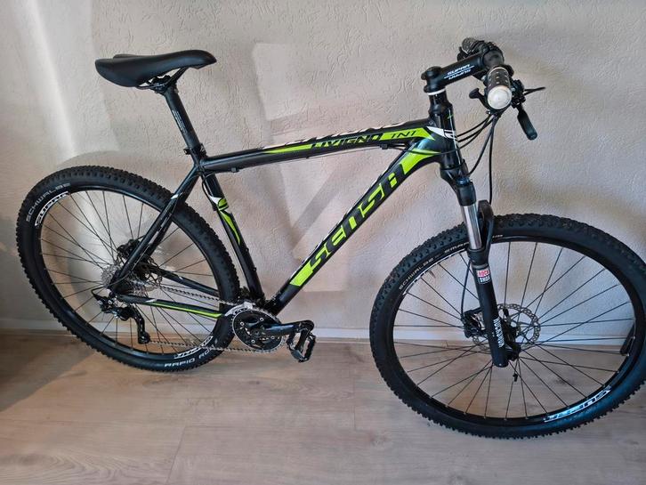 Sensa TNT 29 inch mtb schijfremmen Shimano xt 3x10 maat 21 ", Fietsen en Brommers, Fietsen | Mountainbikes en ATB, Zo goed als nieuw