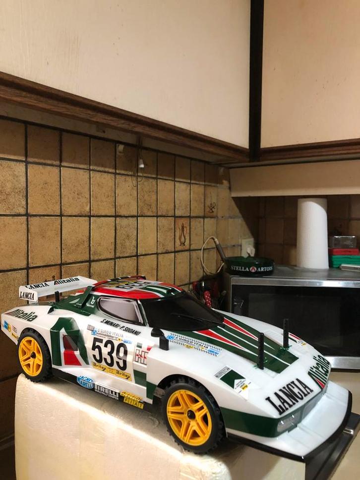 RC THE RALLY LEGEND LANCIA STRATOS NAGELNIEUW, Hobby en Vrije tijd, Modelbouw | Radiografisch | Auto's, Nieuw, Auto onroad, Elektro