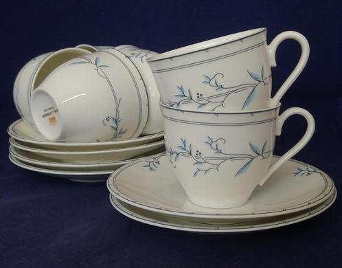 Royal Canterbury Vines - 6 koffiekopjes met blauwgrijs decor, Huis en Inrichting, Keuken | Servies, Zo goed als nieuw, Kop(pen) en/of Schotel(s)