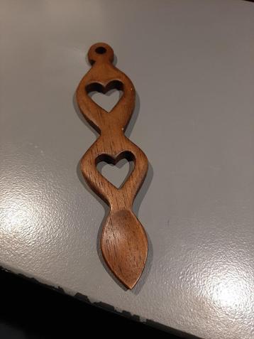houten lovespoon / liefdeslepel uit Wales beschikbaar voor biedingen