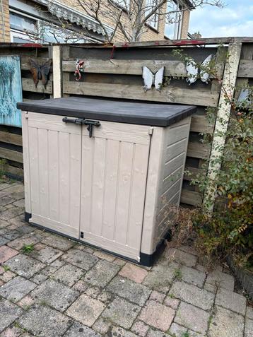 Kunststof Containerberging - Goede Staat! beschikbaar voor biedingen