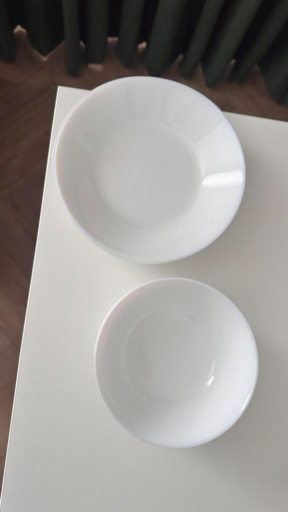 Ikea Witte Borden en Kommen Set, Huis en Inrichting, Keuken | Servies, Nieuw, Bord(en), Effen, Aardewerk, Ophalen