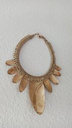 Oud borstsieraad, Asmat stam Papua Nieuw Guinea schelp triba, Ophalen of Verzenden
