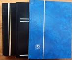 Nette gebruikte postzegelalbums met 16 dubbele bladen.