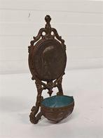 A6630 Wijwaterhouder Met Medaille Van Ruffony, Ophalen of Verzenden