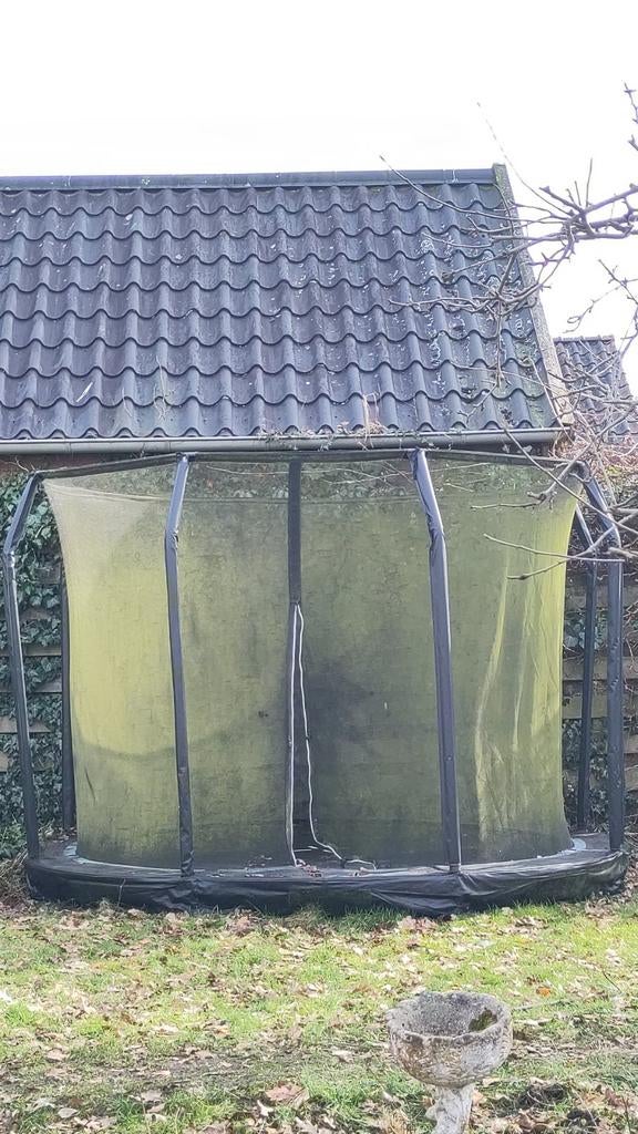 Gebruikte trampoline met veiligheidsnet, Ophalen, Gebruikt