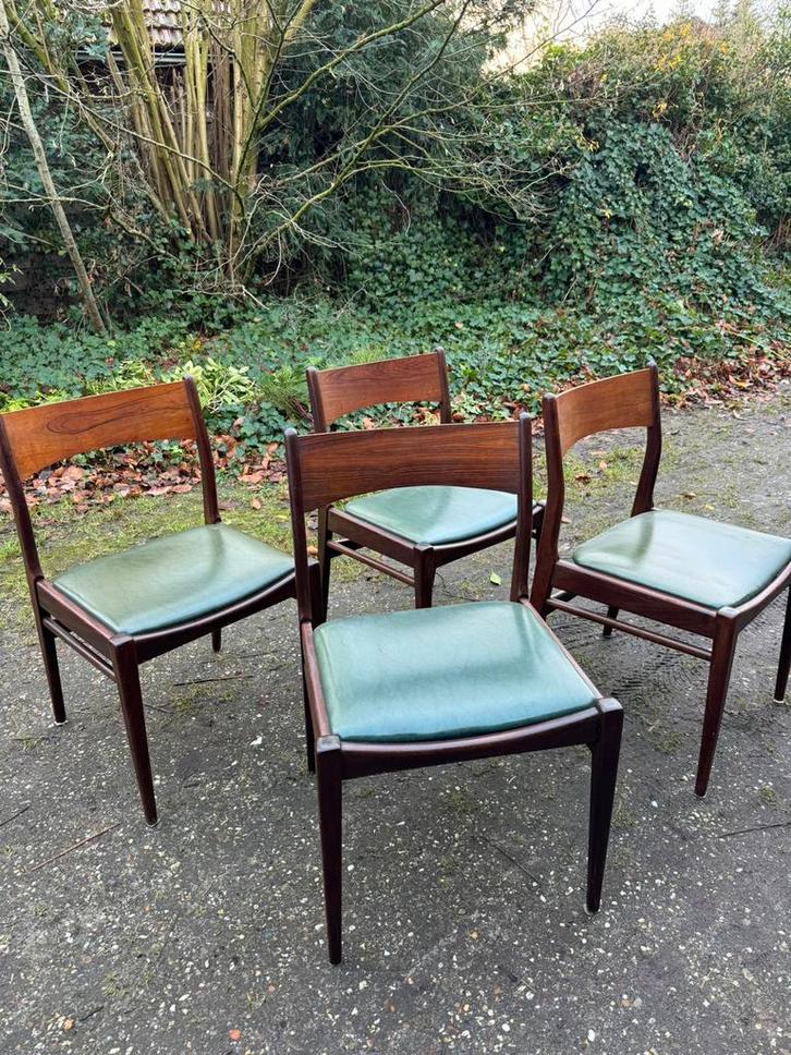 4 eetkamerstoelen (vintage/skai/TEAK), Huis en Inrichting, Stoelen, Gebruikt, Vier, Leer, Overige kleuren, Ophalen