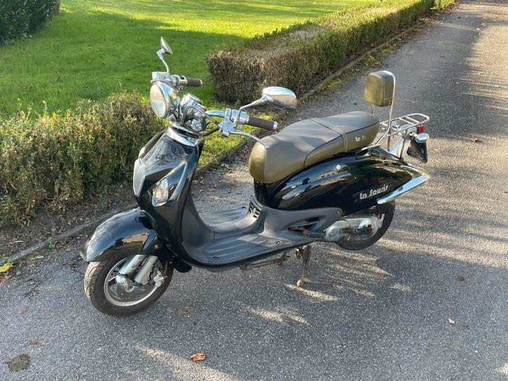La Souris grande retro opknapper, Fietsen en Brommers, Scooters | Overige merken, Gebruikt, Maximaal 45 km/u, Benzine, Ophalen