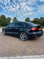 Audi A3 1.4TFSI COD Limousine S-tronic(gereviseerd net), Auto's, Audi, Stof, 4 cilinders, Zwart, Origineel Nederlands