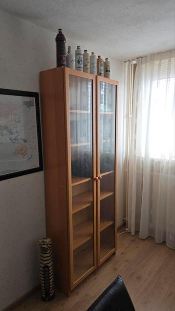 Ikea Billy boekenkast met glazen deuren - afbeelding 1