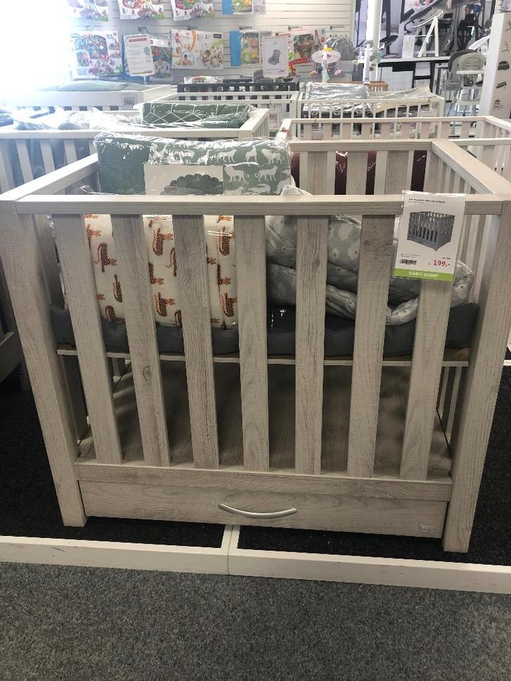 TWF Jasper box met lade en hangmat, Kinderen en Baby's, Boxen, Gebruikt, Rechthoekig, In hoogte verstelbaar, Boxkleed, Lade, Ophalen