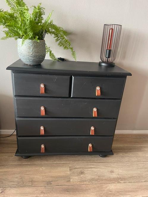 Mooie zwarte ladekast, Huis en Inrichting, Kasten | Ladekasten, Gebruikt, Minder dan 100 cm, 50 tot 100 cm, 25 tot 50 cm, 3 of 4 laden