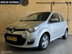 Renault Twingo 1.2 16V • CRUISE • AIRCO •, Auto's, Voorwielaandrijving, Gebruikt, 4 cilinders, 4 stoelen