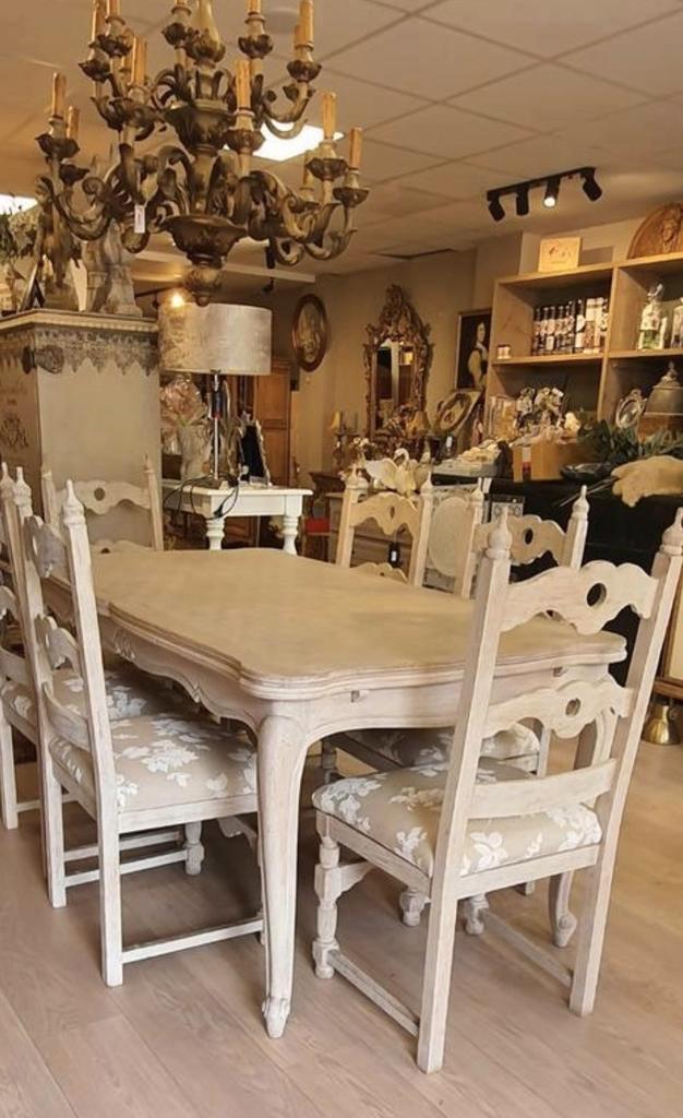 Landelijke Eiken Eettafel + 6 Gerestylde Stoelen, Huis en Inrichting, Tafels | Eettafels, Ophalen of Verzenden