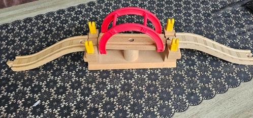 thomas de trein houten draaicrug, Kinderen en Baby's, Speelgoed | Thomas de Trein, Zo goed als nieuw, Ophalen of Verzenden